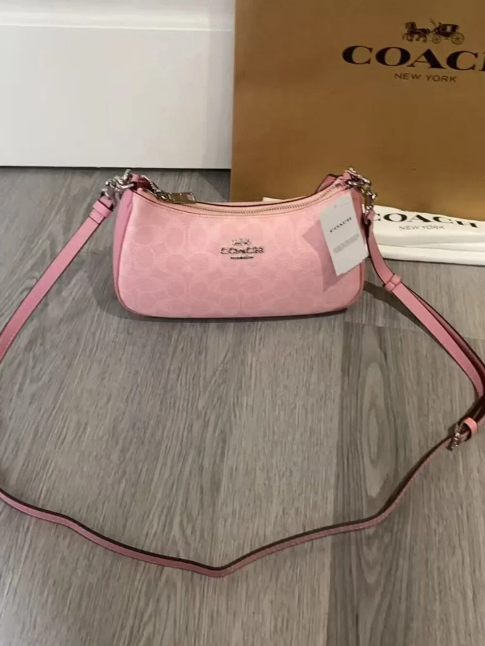 COACH Teri Shoulder Bag In Signature Canvas